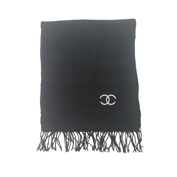 CHANEL Luxury Vintage Black Wool Winter Scarf Scarves Embroidered CC Logo Wrap - Picture 1 of 4